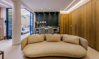 Imagem 4: Lindo Apartamento Garden totalmente reformado Leblon, a Poucos Passos da Praia!