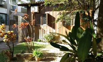 Imagem: Casa mista de 2 quartos no bairro Mont Serrat