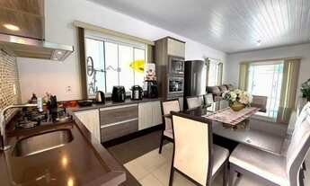 Imagem 4: Casa com piscina - Navegantes/SC