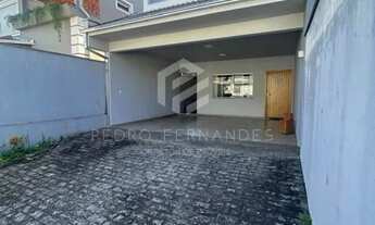 Imagem: Sobrado Geminado para Venda em Joinville