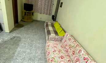 Imagem 2: Kitão com garagem, 200 mts da praia, oportunidade