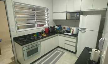 Imagem 2: Imóvel para venda com 70 metros quadrados com 2 quartos em Vila Veloso - Carapicuíba - SP