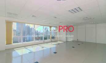 Imagem 4: Proximo metro LIberdade, pronto para entrar