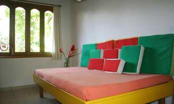 Imagem 2: Casa em Arraial d'Ajuda na rua do Mucugê com mobílias