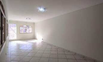 Imagem 4: Casa de 3 Dormitórios na Rua Francisco Gomes da Silva Prado