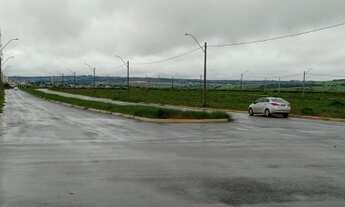 Imagem: 2 lotes juntos a venda na avenida comercial