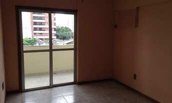 Imagem 5: Alugo Apartamento na Batista Campos com 2/4 - Ed. Regente Park