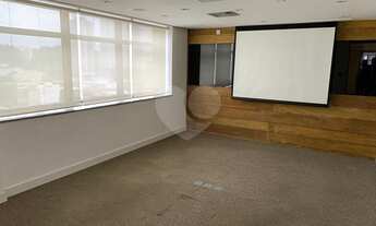 Imagem 3: SALA COMERCIAL COM 3 VAGAS DE GARAGEM NA CHÁCARA SANTO ANTÔNIO