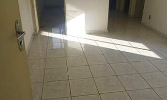 Imagem 5: ônibus na porta para o metrô Tucuruvi excelente local