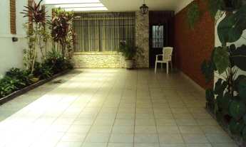 Imagem: Casa de 3 Dormitórios na Rua Geórgia