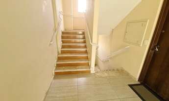 Imagem 6: Apartamento para aluguel possui 48 metros quadrados com 2 quartos em Bigorrilho - Curitiba