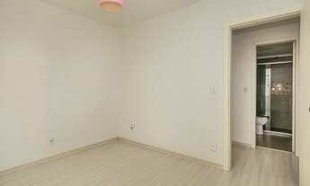 Imagem 5: Apartamento para venda com 57 metros quadrados com 2 quartos em Vila Nova - Porto Alegre