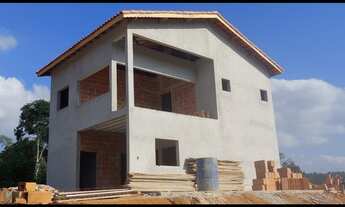 Imagem 2: Chácara em empreendimento com portão automático