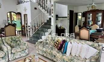 Imagem 7: Casa com 4 dormitórios a poucos passos da Praia de itaipu