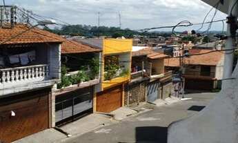 Imagem 3: De Queiroz. Casa Com Espaço Amplo e Estrutura Para Mais Construções!