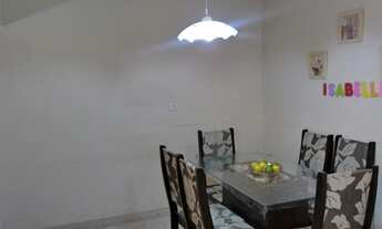 Imagem: Casa de 3 Dormitórios na Rua Porcelana