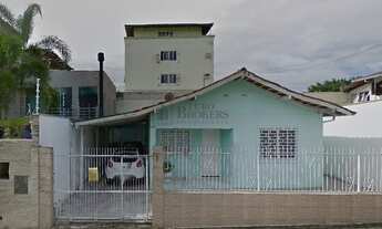 Imagem 1: Terreno com 253 m² no Centro de Balneário Camboriú