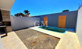 Imagem 7: Casa térrea com piscina e asfalto no bairro Rita Vieira I