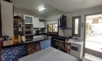 Imagem 4: Casa em Hípica Casa com 3 dormitórios