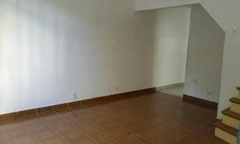 Imagem 2: Casa de 2 Dormitórios na Rua Calixto da Mota