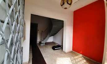 Imagem 2: Casa de 8 Dormitórios na Rua Santa Cruz