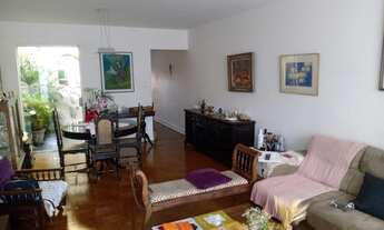 Imagem: Casa de 3 Dormitórios na Rua Geórgia