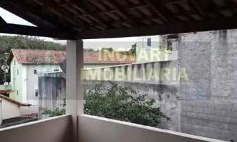 Imagem 4: Casa para venda possui 360 metros quadrados com 3 quartos em Centro - São Pedro da Aldeia