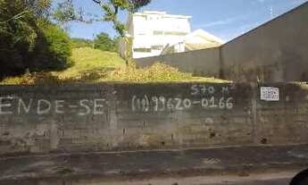Imagem: Terreno próximo do Centro de São Roque
