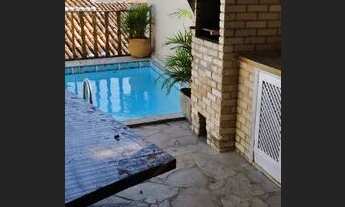 Imagem 14: Casa temporada em Cabo Frio com piscina próxima à praia do Forte
