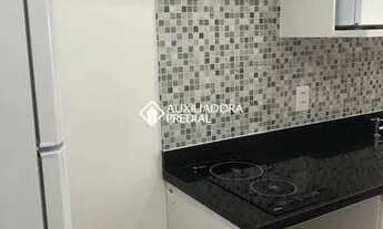 Imagem 3: PORTO ALEGRE - Apartamento Padrão - Partenon