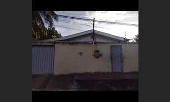 Imagem: VENDO ESSA CASA