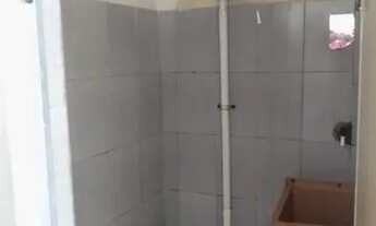 Imagem 6: Quitinete no Centro do Parque Anchieta. Em frente a estação de trem, ponto de ônibus