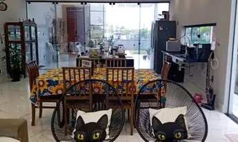 Imagem 5: Apartamento para venda possui 240 metros quadrados com 3 quartos em -