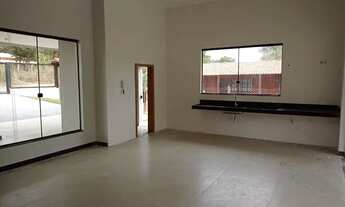 Imagem 6: Casa 180m2 Alto Padrão em Condomínio com 3 Quartos 1 Suítes e Área de Lazer