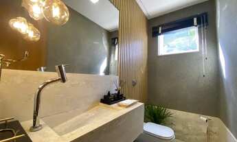 Imagem 4: Casa de condomínio sobrado para venda possui 430 metros quadrados com 4 quartos