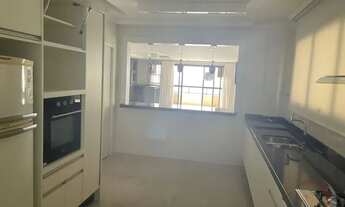 Imagem 6: Apartamento para venda tem 230m² com 4 quartos na Av. Beira Mar Norte