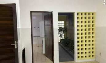 Imagem 2: Casa para venda possui 85 metros quadrados com 2 quartos em Castelo Branco - Salvador - Ba