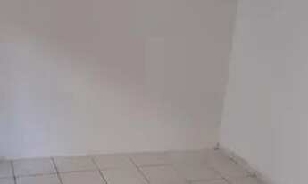 Imagem 2: Casa2 Cômodo $750,1Dorm.,Cozinha,AServ quintal p/1/2 pessoas R.Oratorio,Pq Nações