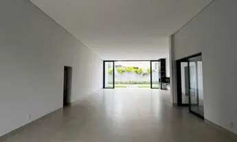 Imagem: CASA TÉRREA COM 4 SUÍTES NO ALPHAVILLE