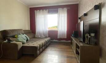 Imagem 7: Casa para aluguel e venda possui 200 metros quadrados com 3 quartos