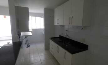 Imagem 4: Apto aluguel, 70 metros2, 2 quartos, armários quarto da suíte, banheiros, cozinha e área d