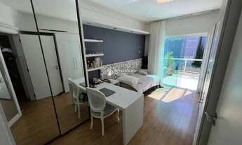 Imagem: BALNEáRIO CAMBORIú - Casa Padrão - Praia