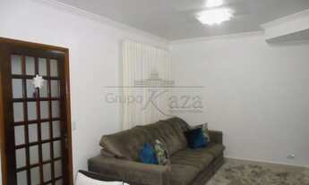 Imagem 2: Casa Condomínio - Jardim Santa Maria - Residencial Village de France - 140m²