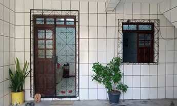 Imagem 2: Casa com 02 garagens