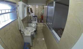 Imagem 6: Apartamento para venda possui 120 metros quadrados com 3 quartos em Santana - Porto Alegre