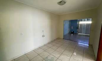 Imagem 2: Casa para aluguel tem 100 metros quadrados com 3 quartos em Parque das Esmeraldas - Franca