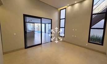 Imagem 4: Luxo e Exclusividade No Mirante do Lago: Casa de Alto Padrão com Piscina e Varanda Gourmet