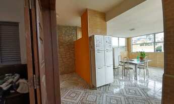 Imagem 3: Excelente casa de quatro quartos à venda no bairro Nova Granada