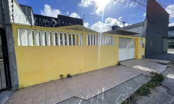 Imagem: Casa com 3 dormitórios para alugar, 136