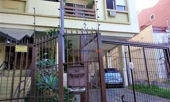 Imagem 2: ótimo apartamento 2 dormitórios com sacada e 1 vaga de garagem coberta por convenção